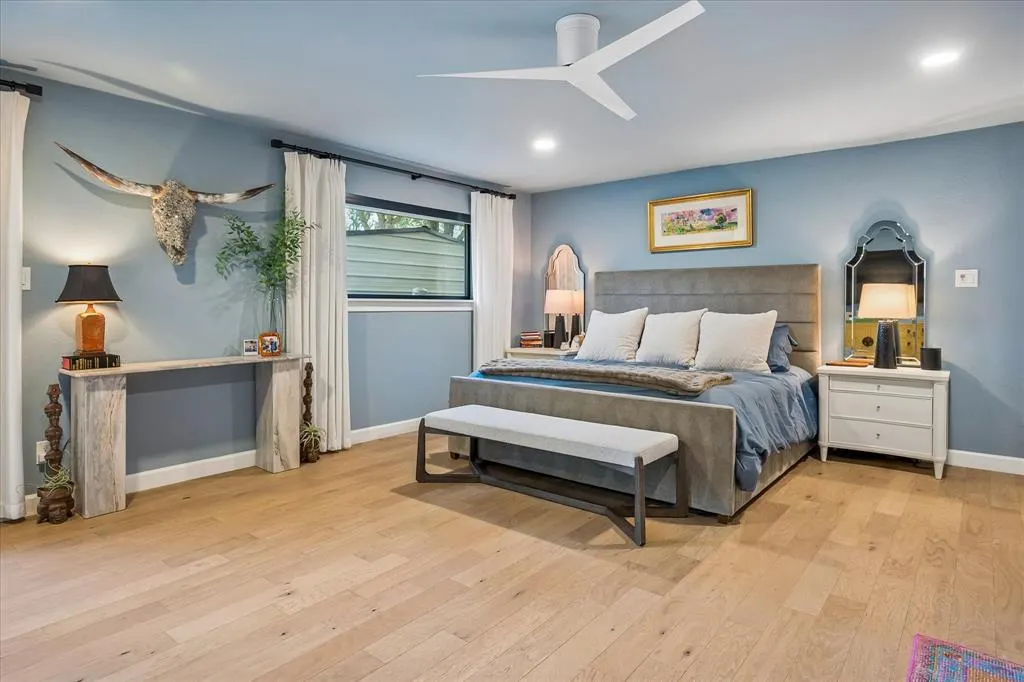 4317 Echo Glen Drive