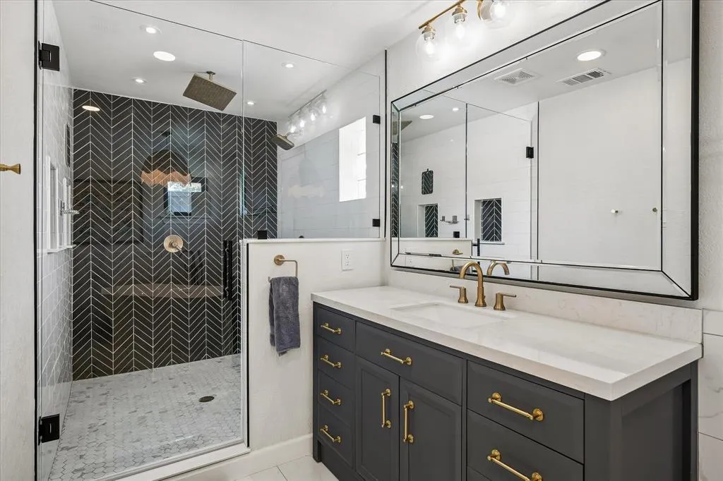 4317 Echo Glen Drive