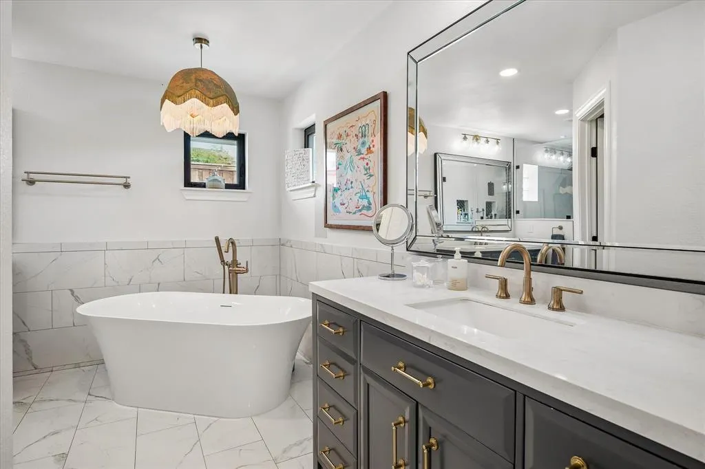 4317 Echo Glen Drive