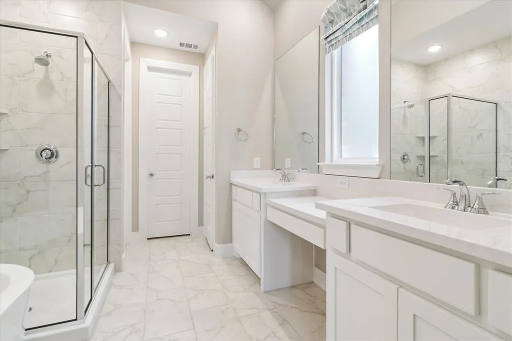 1704 White Snowberry Lane