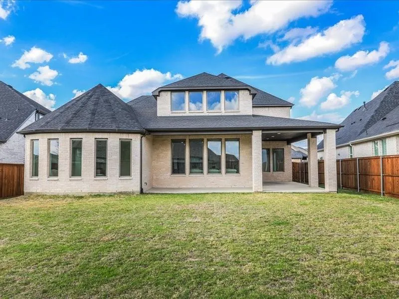 1900 Coventry Drive