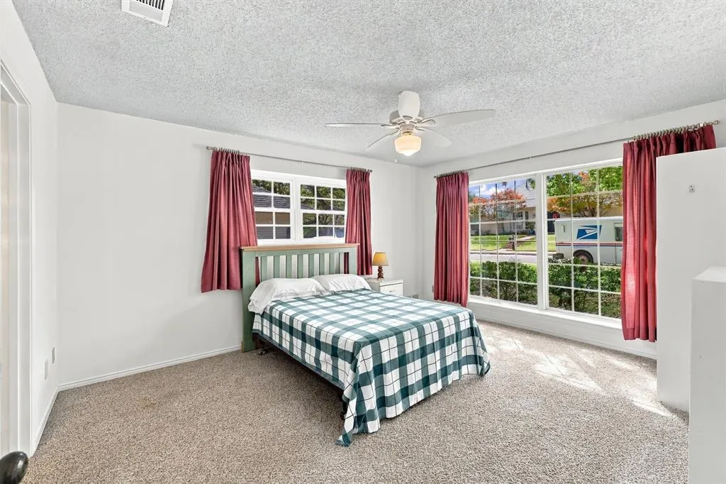 9501 Windy Knoll Drive