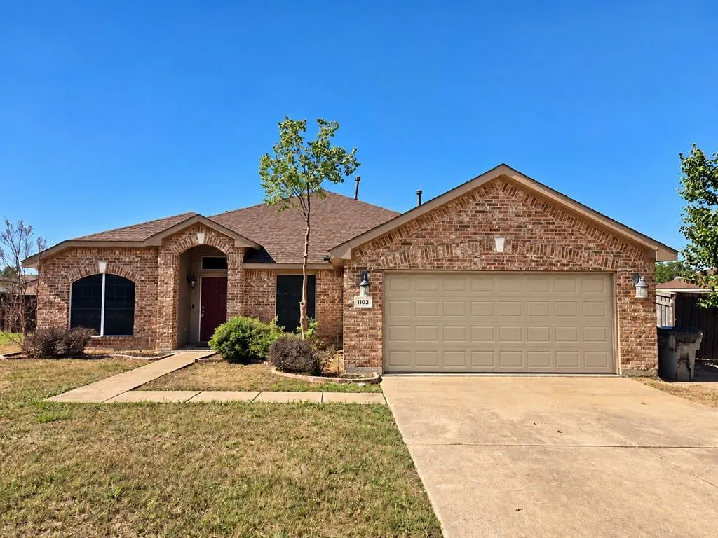 1103 Windsor Lane