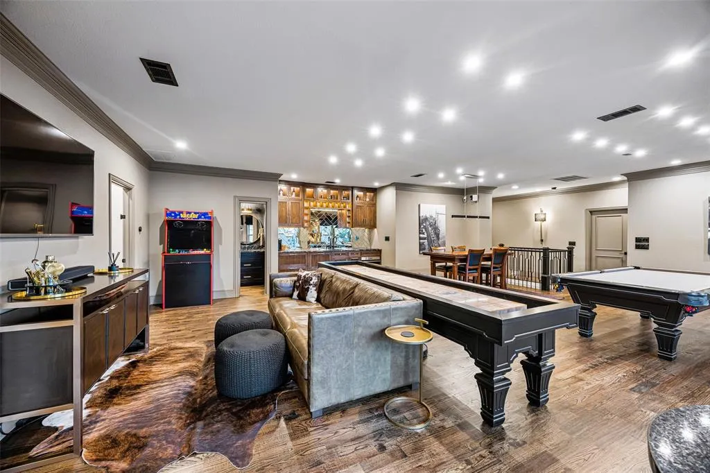 4954 Northshore Drive