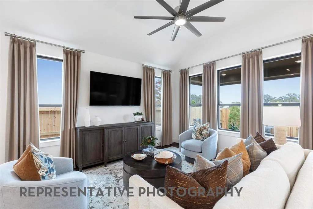 11605 Treehouse Trail