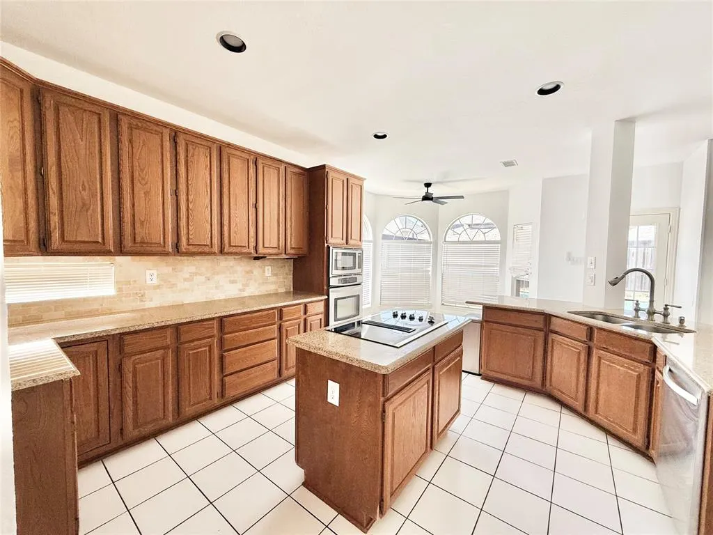 4525 Reunion Drive