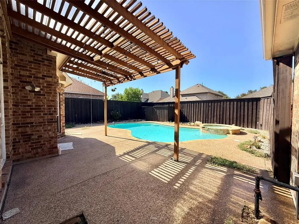 4525 Reunion Drive