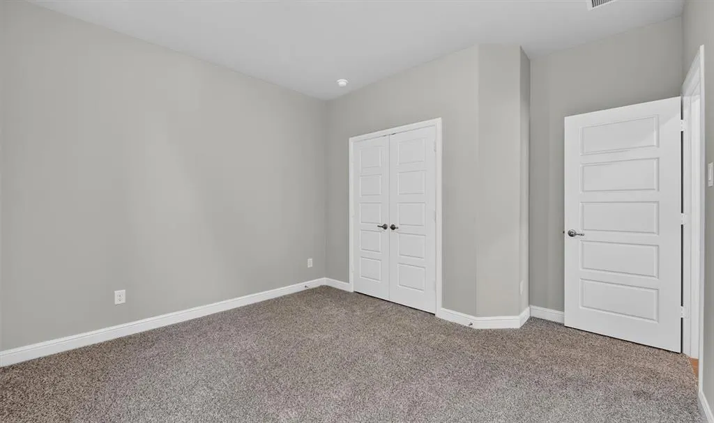 11404 WINGED ELM Way