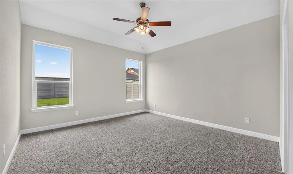 11404 WINGED ELM Way