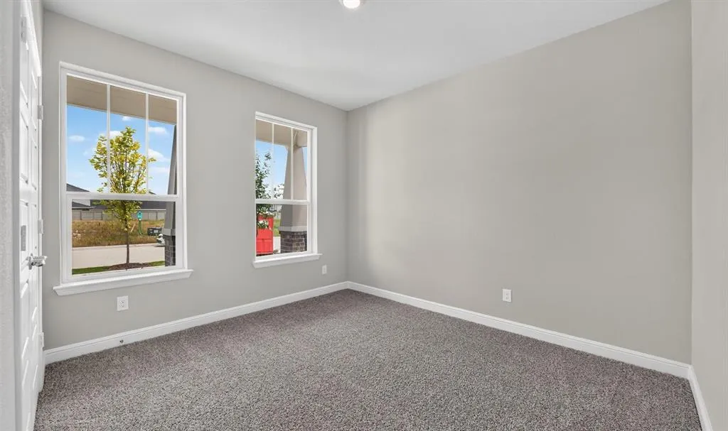 11404 WINGED ELM Way