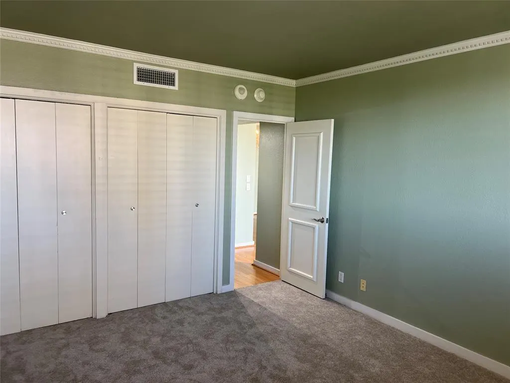 3701 Turtle Creek Boulevard #12C