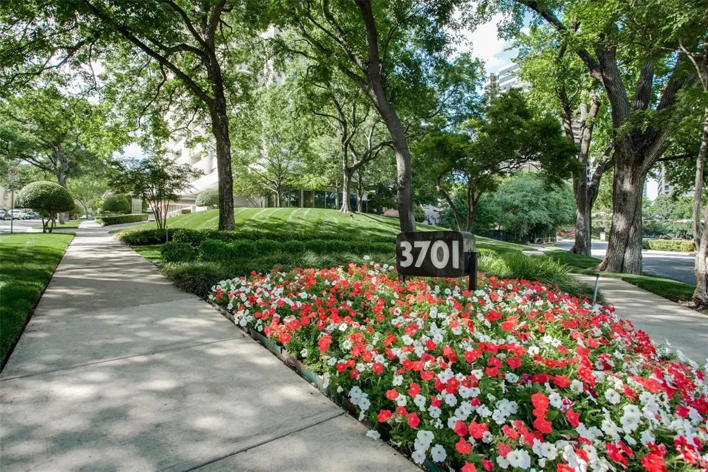 3701 Turtle Creek Boulevard #12C