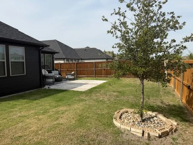 2416 Adenmore Lane