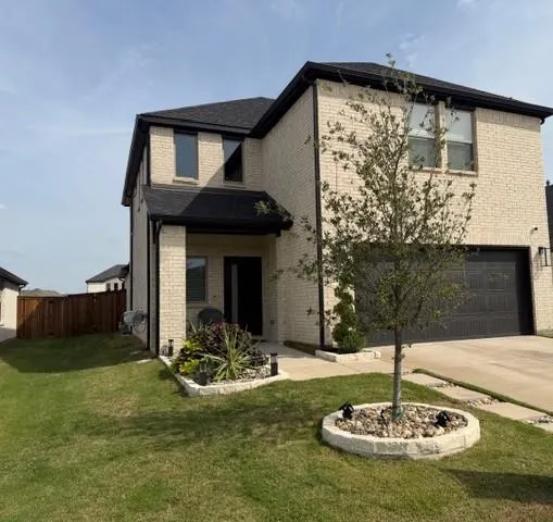 2416 Adenmore Lane