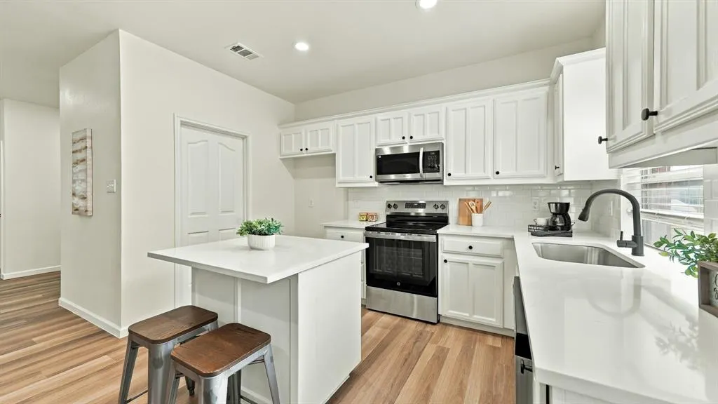 6221 Charisma Court