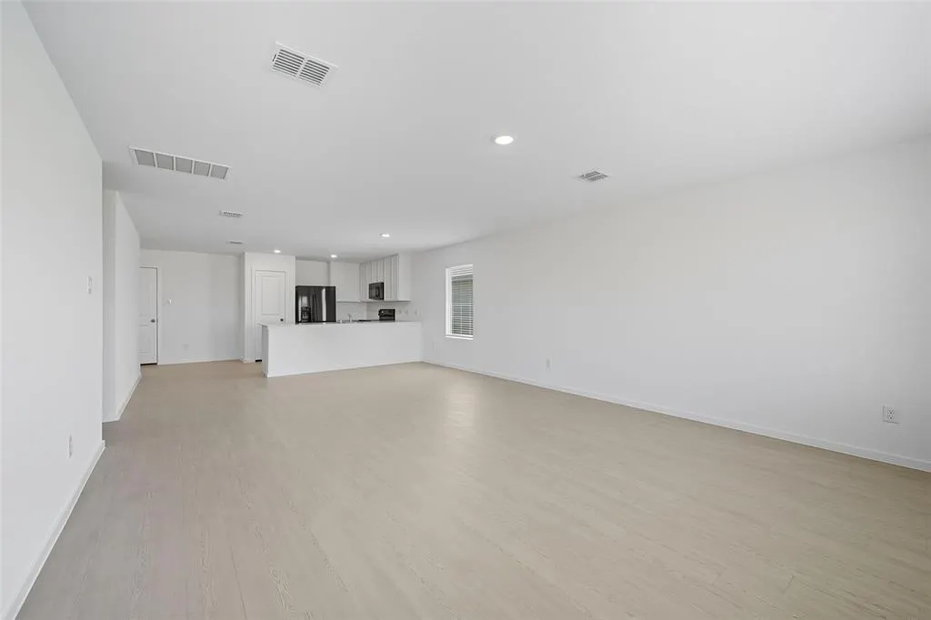 638 Montclair Avenue