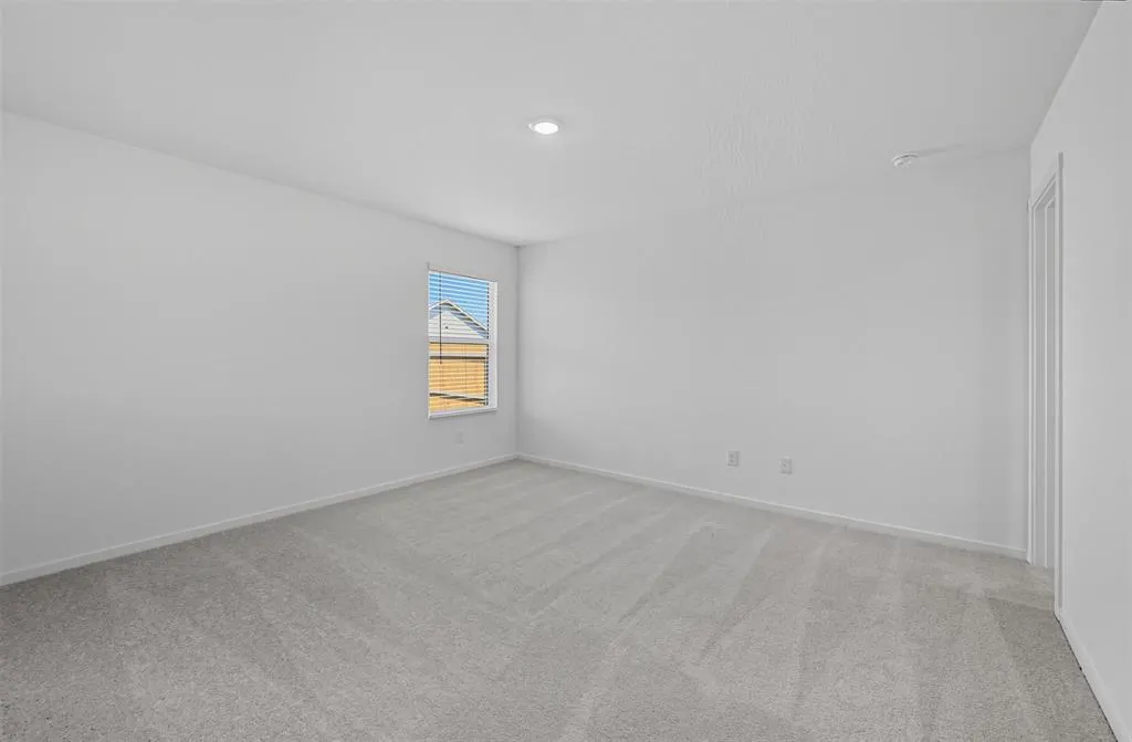 638 Montclair Avenue