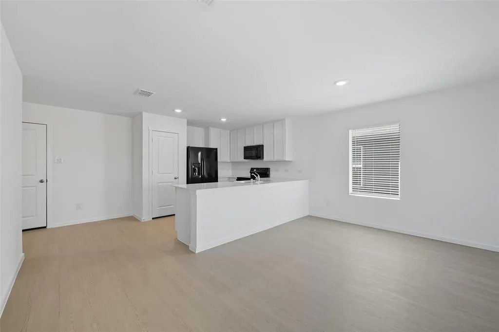 638 Montclair Avenue