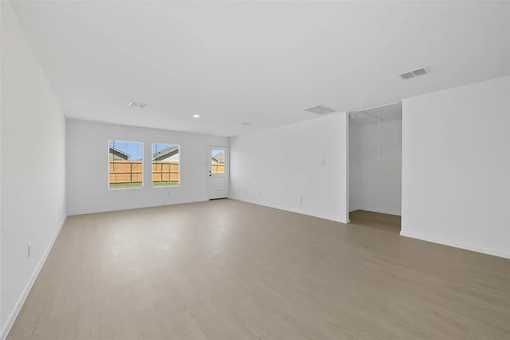 638 Montclair Avenue