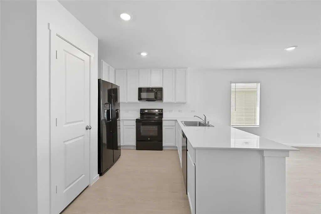 638 Montclair Avenue