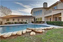 2008 Woodstock Drive