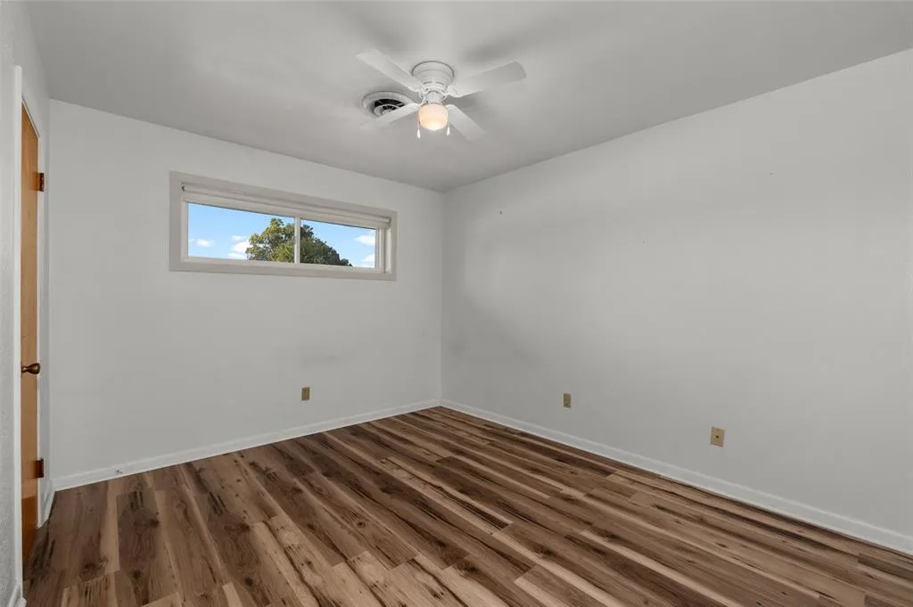 4013 Parkway Drive
