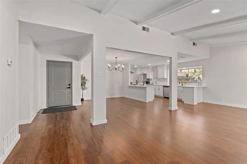 8045 Greenhollow Lane