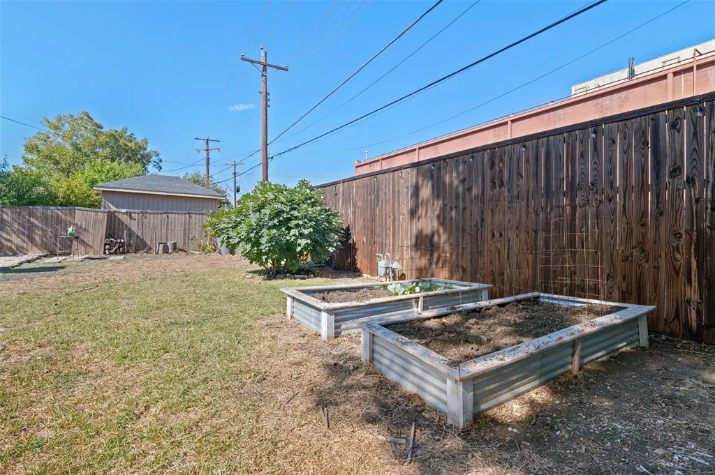 8045 Greenhollow Lane