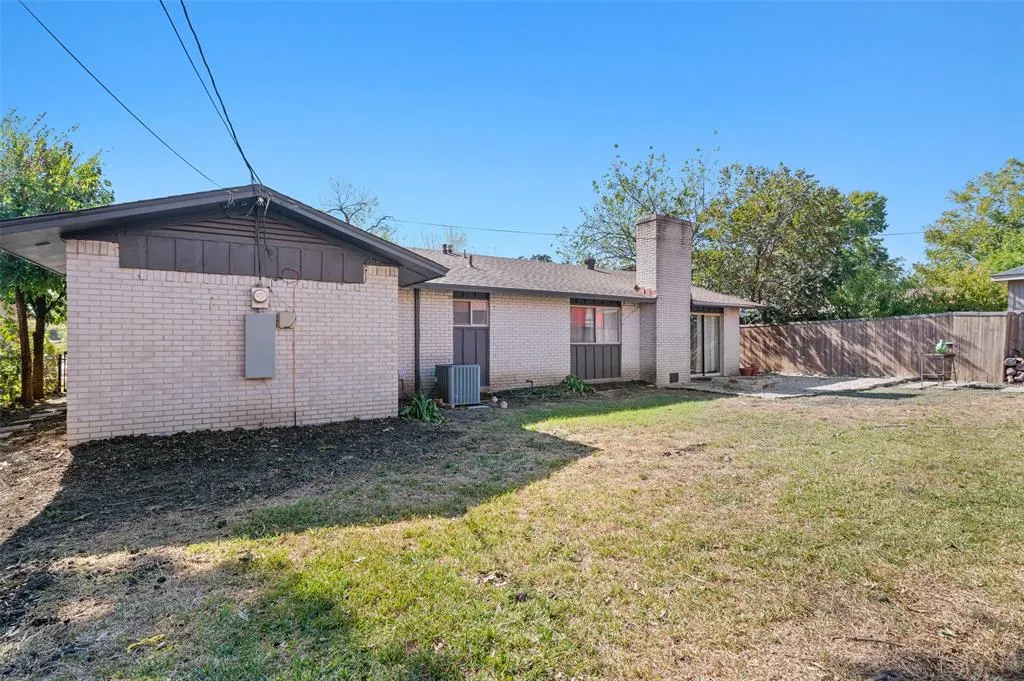 8045 Greenhollow Lane