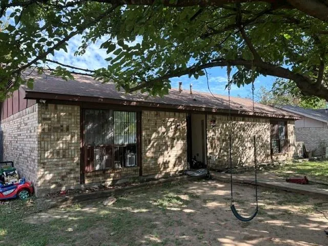 10311 Kinslow Drive