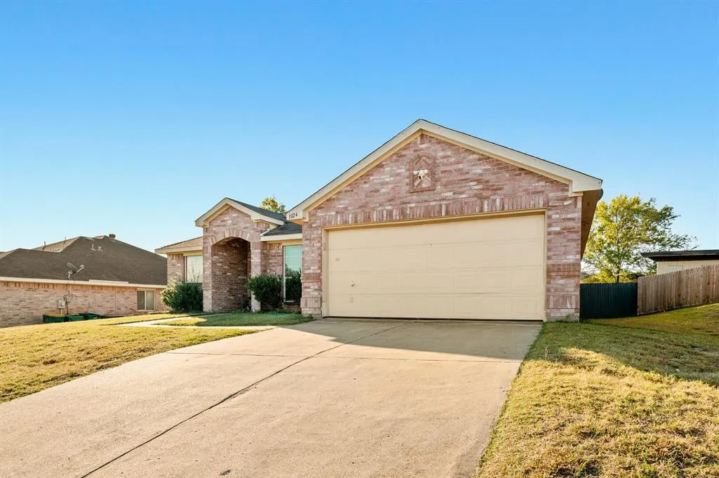 1024 Cove Hollow Drive