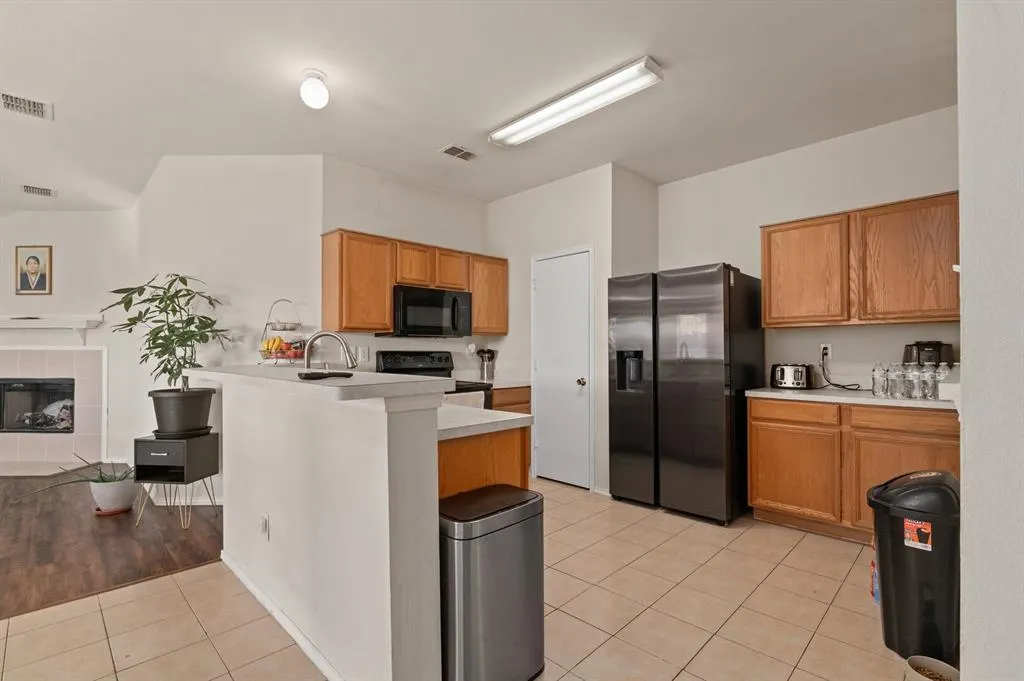 1024 Cove Hollow Drive