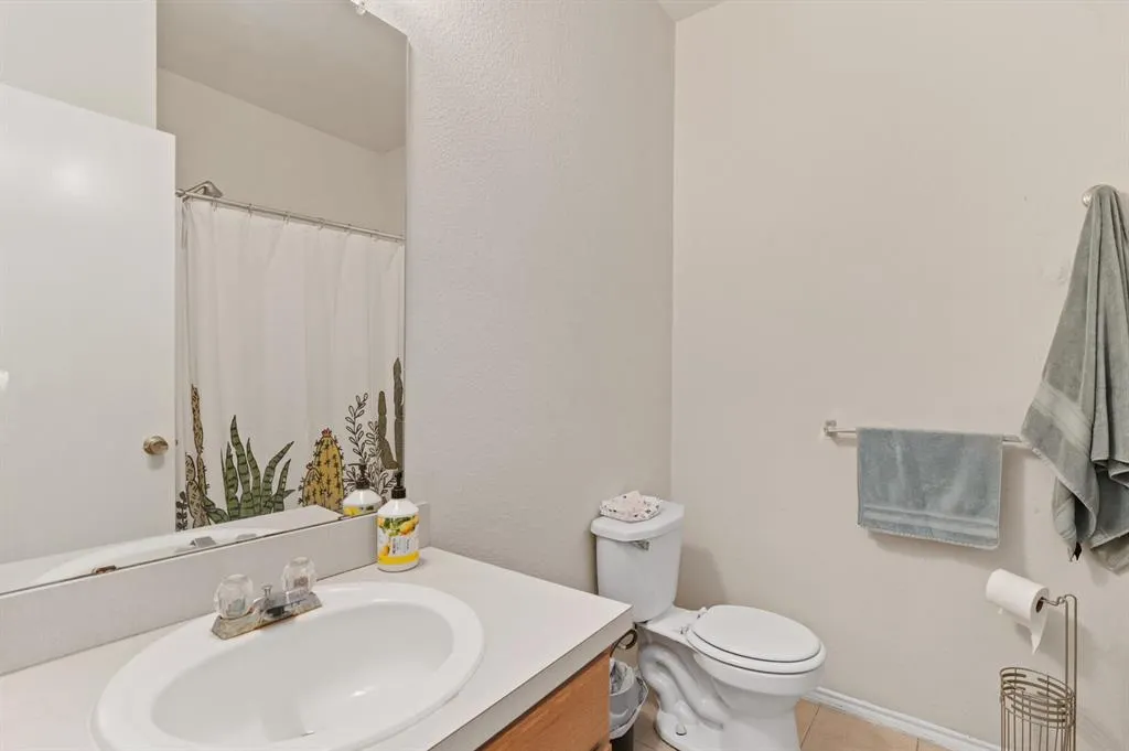 1024 Cove Hollow Drive