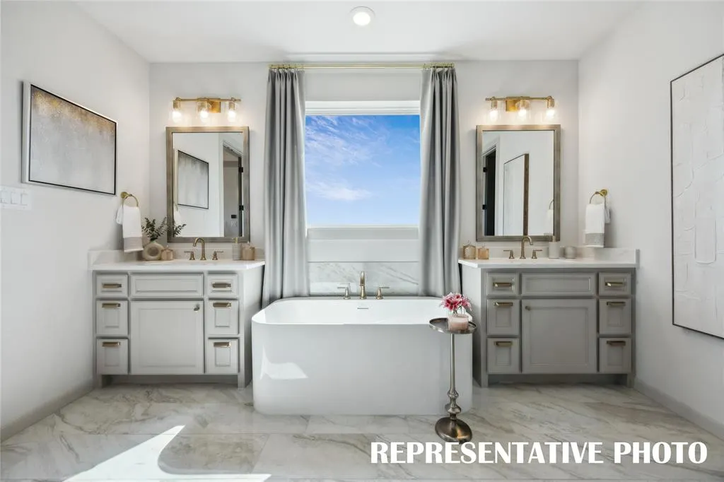 2613 Radiant Way