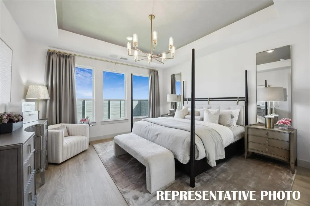 2613 Radiant Way