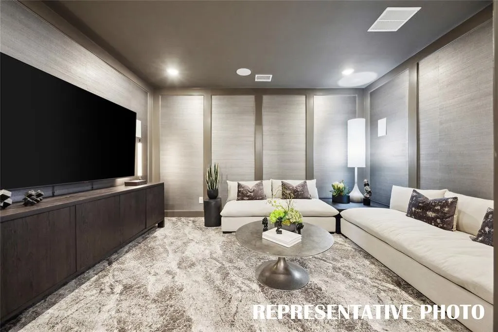 2613 Radiant Way