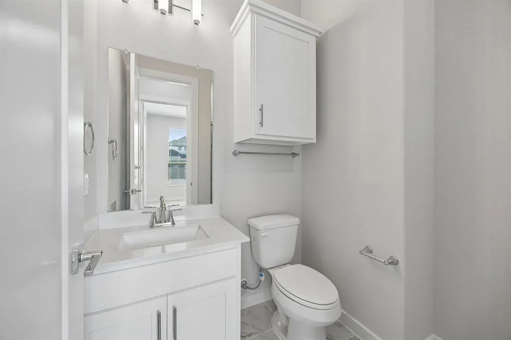 4712 Carina Road