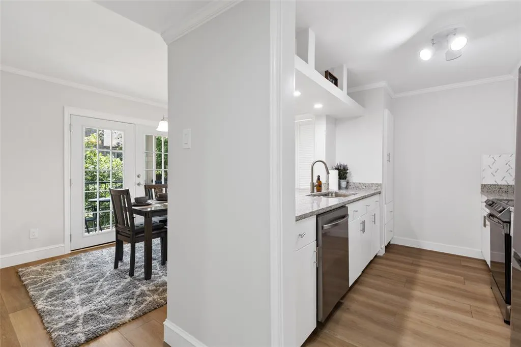 5881 Preston View Boulevard #262