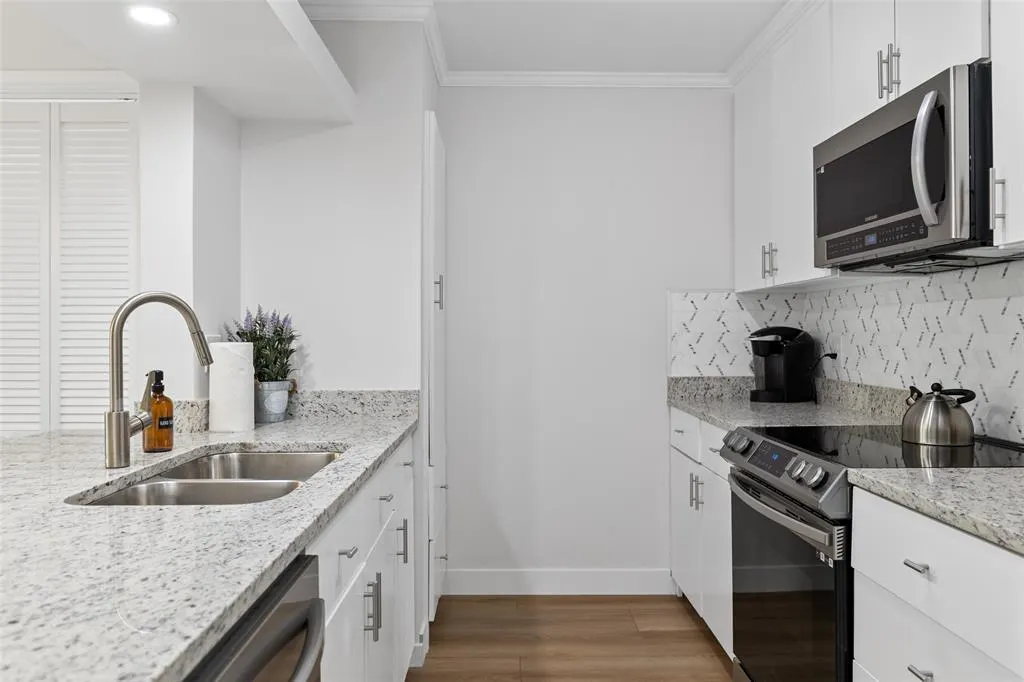 5881 Preston View Boulevard #262