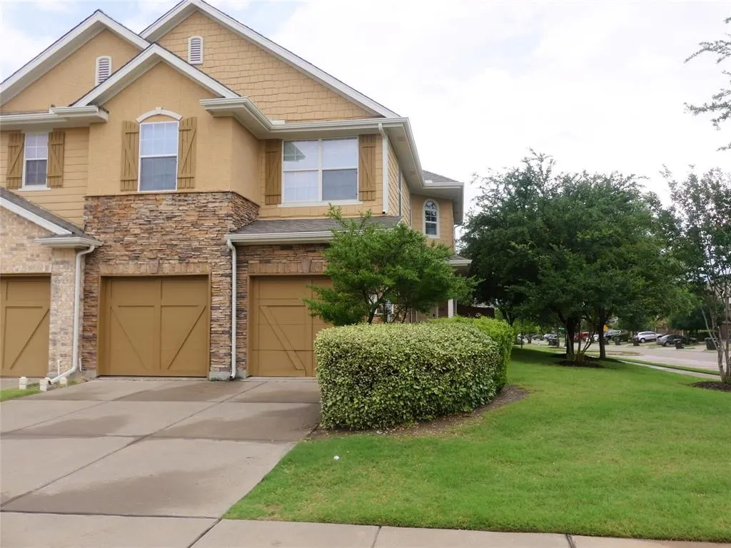 6200 Texana Way