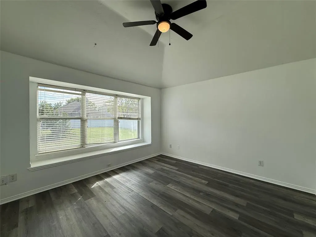 509 Creekside Drive