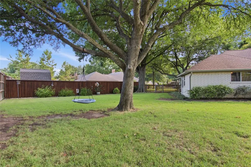 5308 Dixie Circle