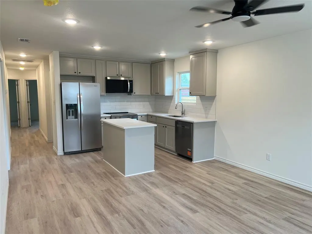 405 West Elm Street