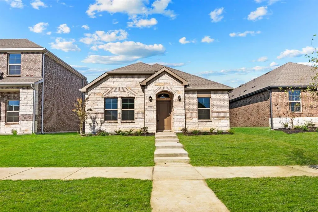 2509 Fairweather Drive