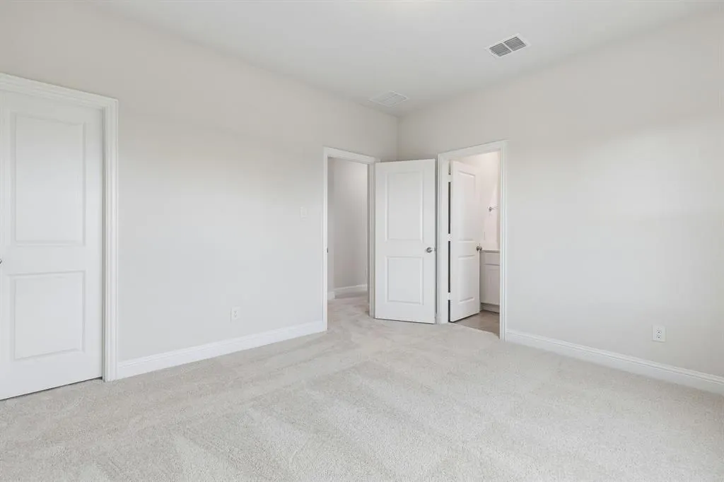 416 Sienna Lane