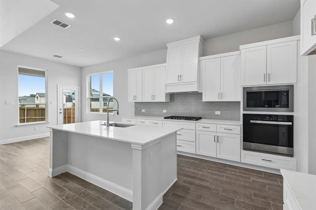 416 Sienna Lane