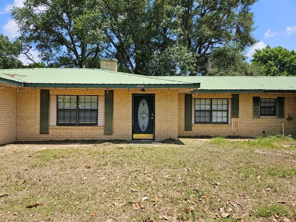 1018 An County Road 2301