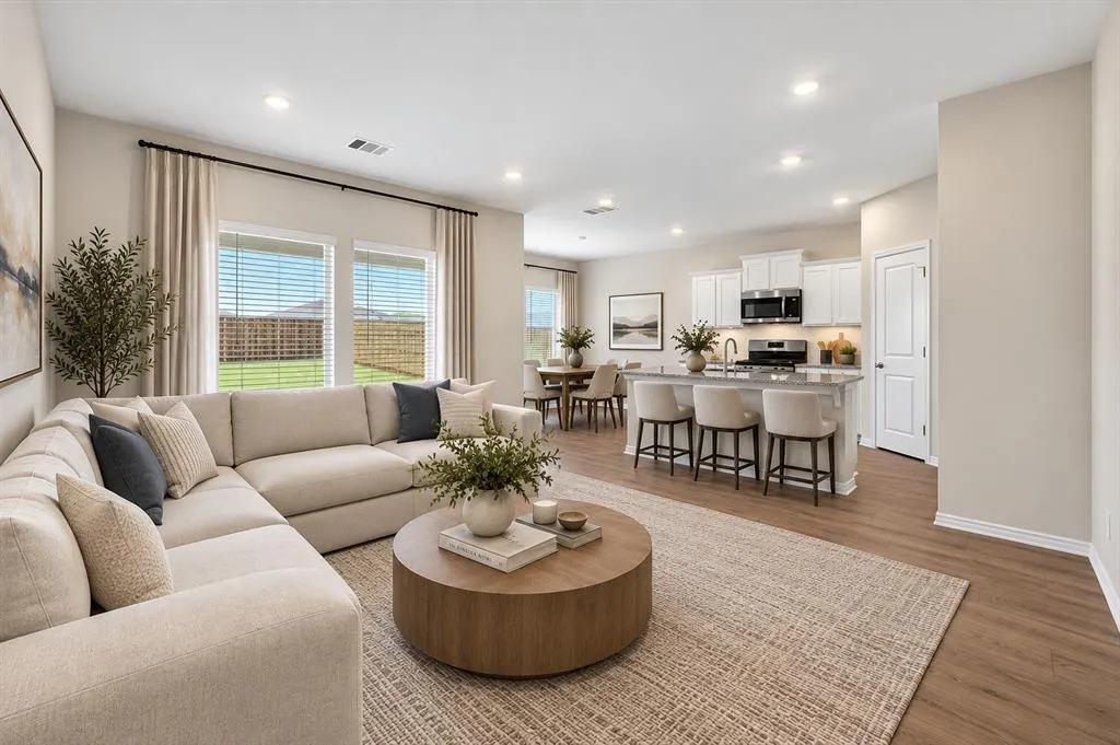 3918 Applewood Trail