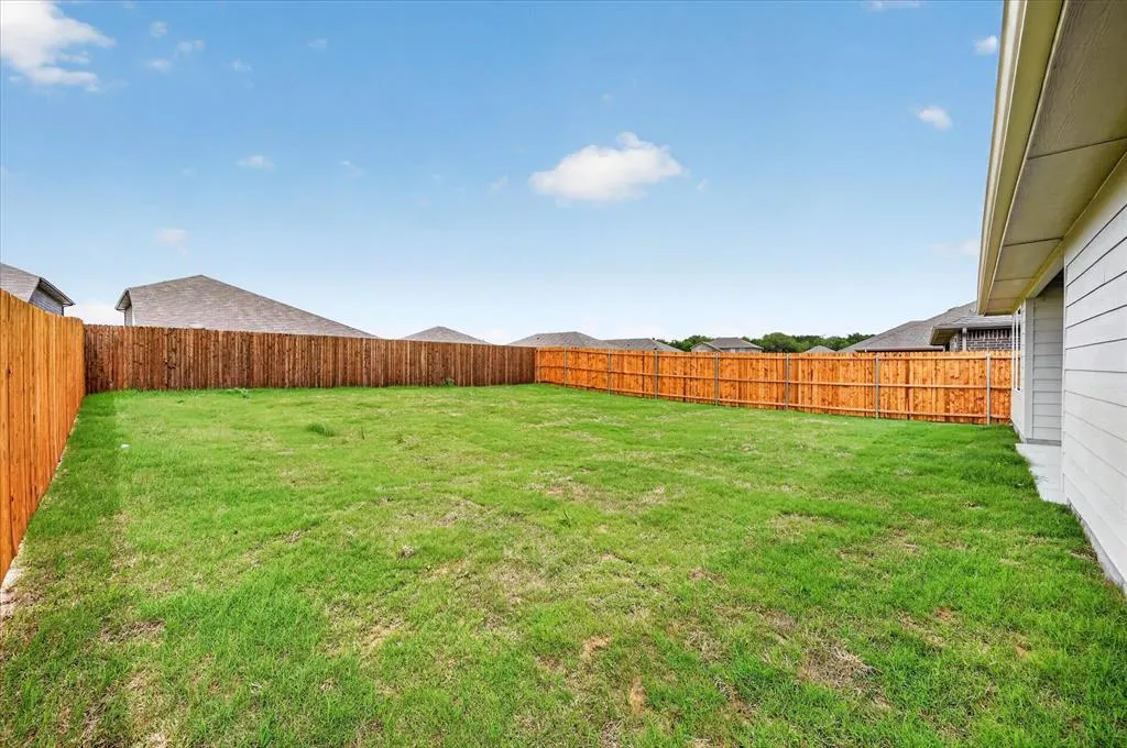 3918 Applewood Trail