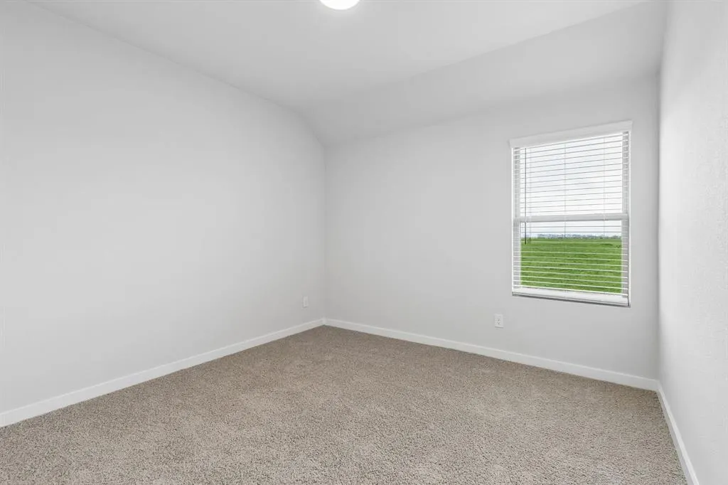 805 Edgehurst Drive